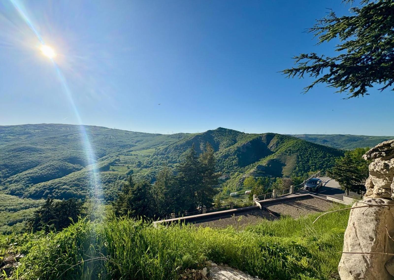 Basilicata Al Volo Vandrerhjem Brindisi di Montagna Eksteriør bilde